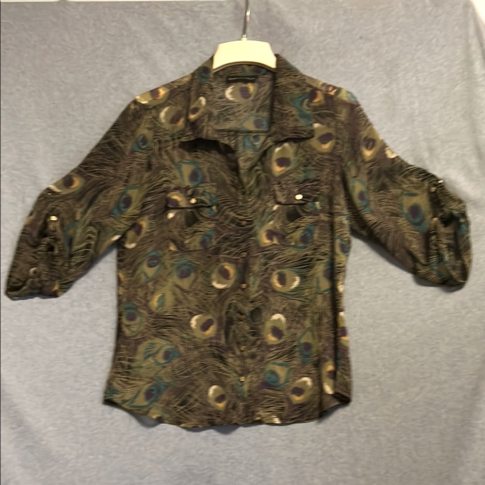 Sara Michelle sheer Multicolor Feather Pattern Top size medium EUC like new